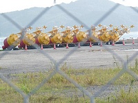 9基のブイ
