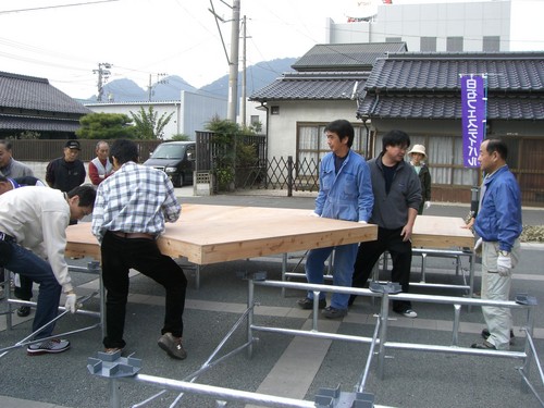 地域の方と力を合わせて