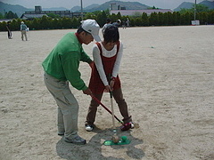 足は並行にね！