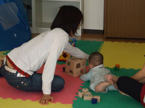 あかちゃんと学生