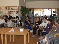 お茶を戴きながら、リラックス！