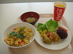 木曜日：かに玉とえびのがっつり!!定食