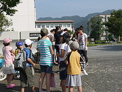 １日目、緊張のご対面