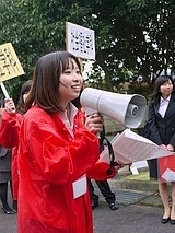記念撮影も。「おめでとうございます！」