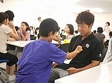 心臓の位置わかるかな？