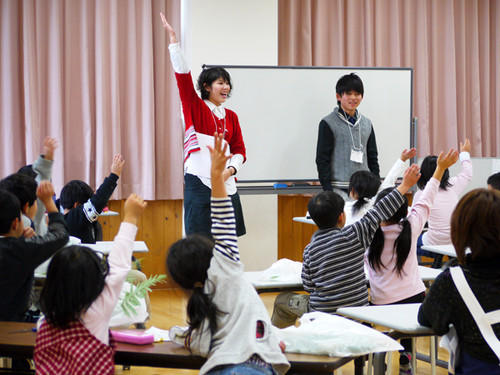 学生の質問に元気に答えてくれました！！