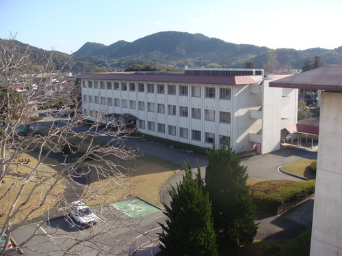 ４号館（３号館から見た風景です。）