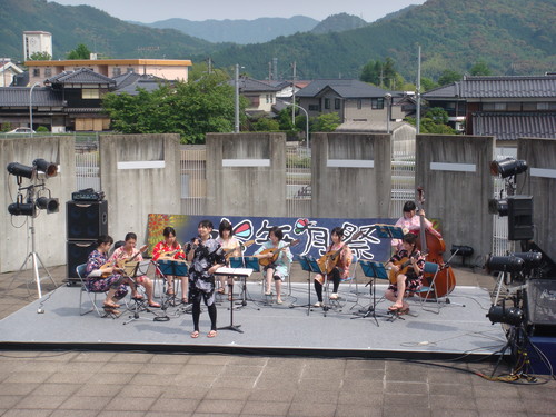 マンドリンクラブ