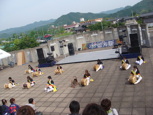 サムルノリサークル（韓国打楽器演奏）