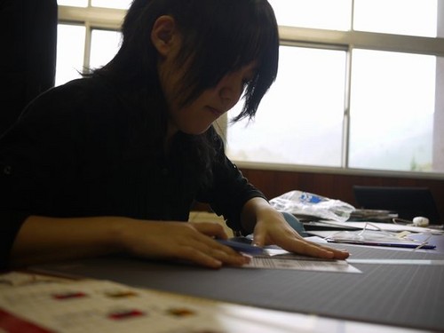 カッティング中