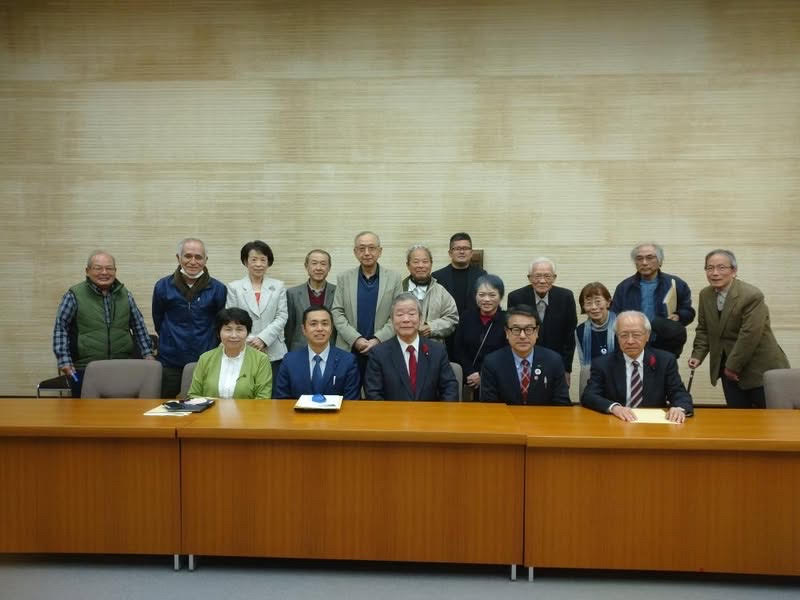 有機農業県会議員集合写真20241206