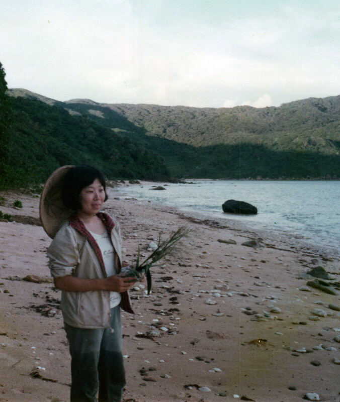 鹿川村の植物を集める貴子PK001_0066