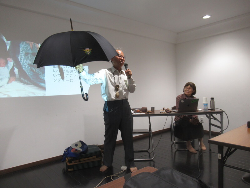 家宝の「本物のシェルブールの雨傘」